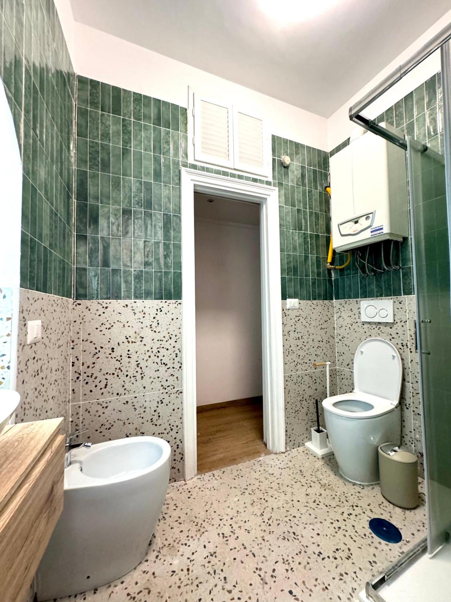 Domus Trastevere Apartment *